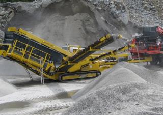Mobiele zeefinstallaties Keestrack Explorer 1800-3 Deck