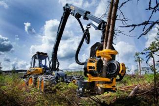 Bosbouwmachines Oogstmachines Ponsse Fox