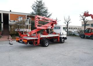 Knikarmhoogwerker Op aanhangwagen gemonteerde knikarmhoogwerkers Socage Apache T 20