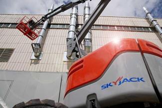 Knikarmhoogwerker Knikarmhoogwerkers op wielen Skyjack SJ 51 AJ