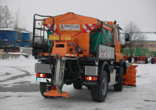 Apparatuur winteronderhoud Spreader Units Opbouwspreadingassemblages Pronar HPT 25