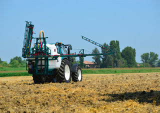 Opbouwveldspuiten Arbos MBA EVO 800