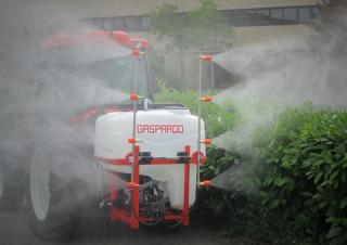 Opbouwveldspuiten Gaspardo Sauro 1000