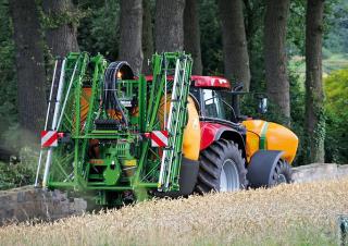 Opbouwveldspuiten Amazone UF 1201 (18)
