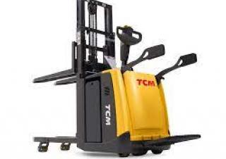 Pallet Stapelaars Pallet stapelaars zittende bestuurder TCM SRS