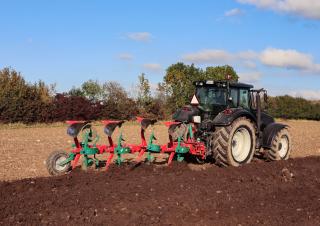 Ploegen Kverneland 2300 S 100