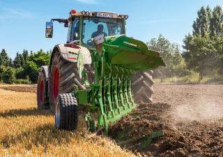 Ploegen Amazone Cayron 200 V