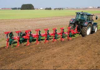 Ploegen Kverneland PN 100