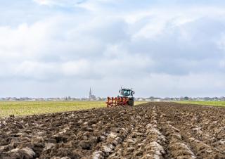 Ploegen Pöttinger Servo 4000