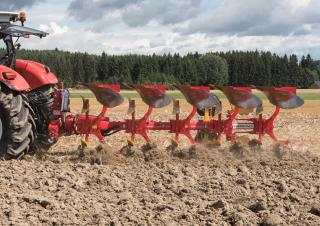 Ploegen Pöttinger Servo 45 M