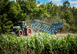 Ploegen Lemken Titan 18 V 8+4 / 100