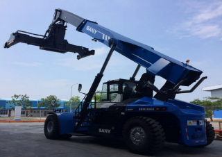 Reachstapelaar Sany SRSC45H1