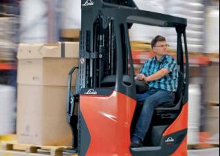 Reachtrucks Linde R16N HD