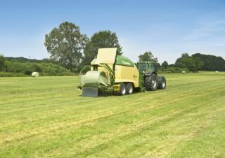 Ronde-balenpersen Krone Ultima CF 155 XC