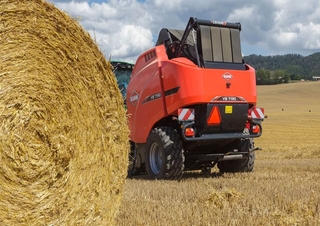 Ronde-balenpersen Kuhn VB 7190
