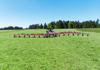 Rotatieschudders Pöttinger Hit HT 17160