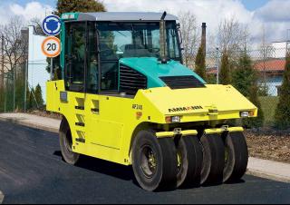 Walsen Walsen met rubberwielen Ammann AP 240 T2