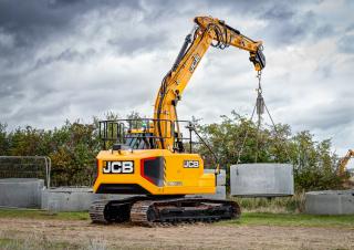 Rupsgraafmachines JCB 150X LC