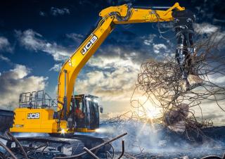 Rupsgraafmachines JCB 220X