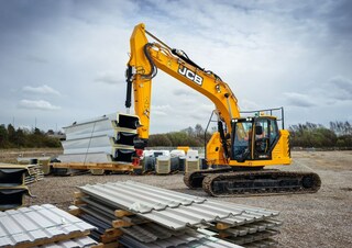 Rupsgraafmachines JCB 245XR