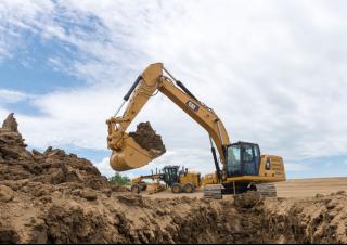 Rupsgraafmachines Caterpillar 330