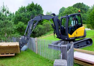 Mini-graafmachines Mecalac 6MCR