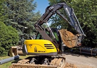 Rupsgraafmachines Mecalac 714 MC