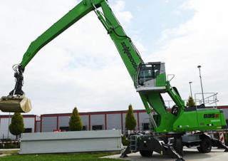 Graafmachines in overslaguitvoering Sennebogen 835R E 