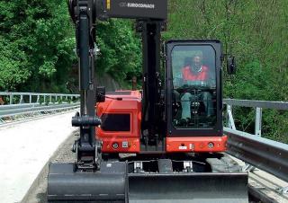 Rupsgraafmachines Eurocomach 95 UR