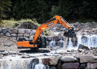 Rupsgraafmachines Doosan DX210LC-7