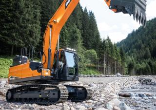 Rupsgraafmachines Doosan DX210LC-7
