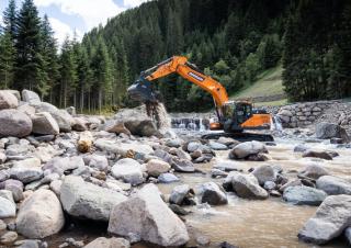 Rupsgraafmachines Doosan DX210LC-7
