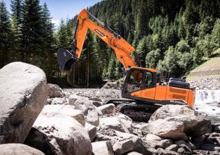 Rupsgraafmachines Doosan DX245NHD-7