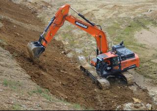 Electrische rups graafmachines Doosan DX300LC-5 SLR