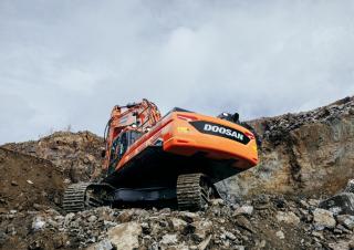 Rupsgraafmachines Doosan DX490LC-7