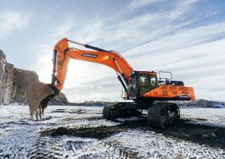 Rupsgraafmachines Doosan DX530LC-7