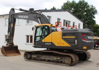 Rupsgraafmachines Volvo EC250EL