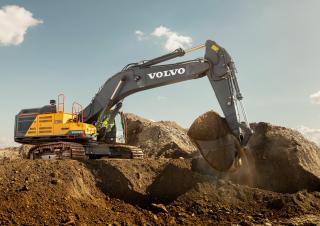 Rupsgraafmachines Volvo EC750E