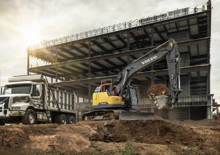 Rupsgraafmachines Volvo ECR355EL