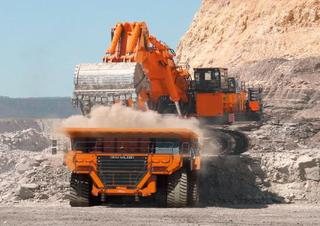 Rupsgraafmachines Hitachi EX 5500-5