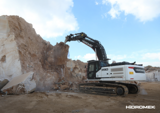 Rupsgraafmachines Hidromek HMK 390 NLC