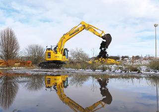Rupsgraafmachines Komatsu PC228USLC-11E0