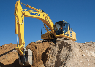 Rupsgraafmachines Komatsu PC390LC-11