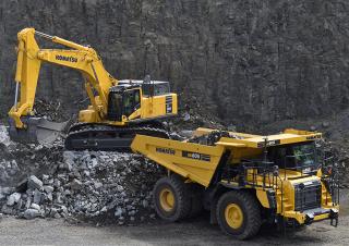 Rupsgraafmachines Komatsu PC700LC-11E0