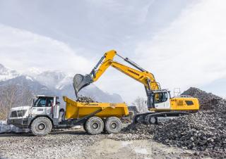 Rupsgraafmachines Liebherr R 960 SME Litronic 