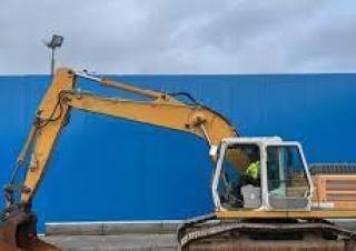 Rupsgraafmachines Liebherr R941B