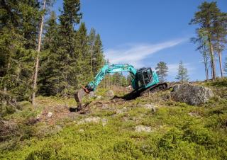 Rupsgraafmachines Kobelco SK 140 SRL 5