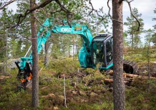 Rupsgraafmachines Kobelco SK 140 SRL 5