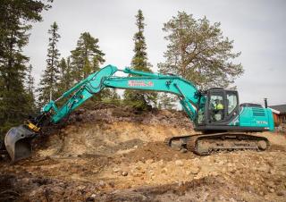 Rupsgraafmachines Kobelco SK 210 SNLC 10