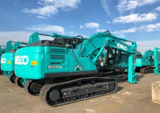 Rupsgraafmachines Kobelco SK 240 SN 10E